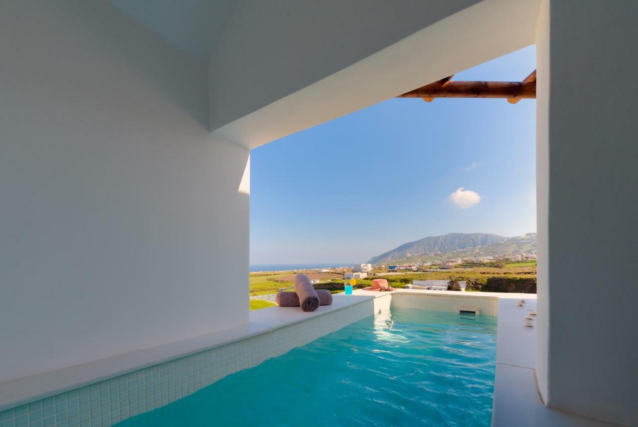 Emerald Collection 3* Karterados (Santorini)