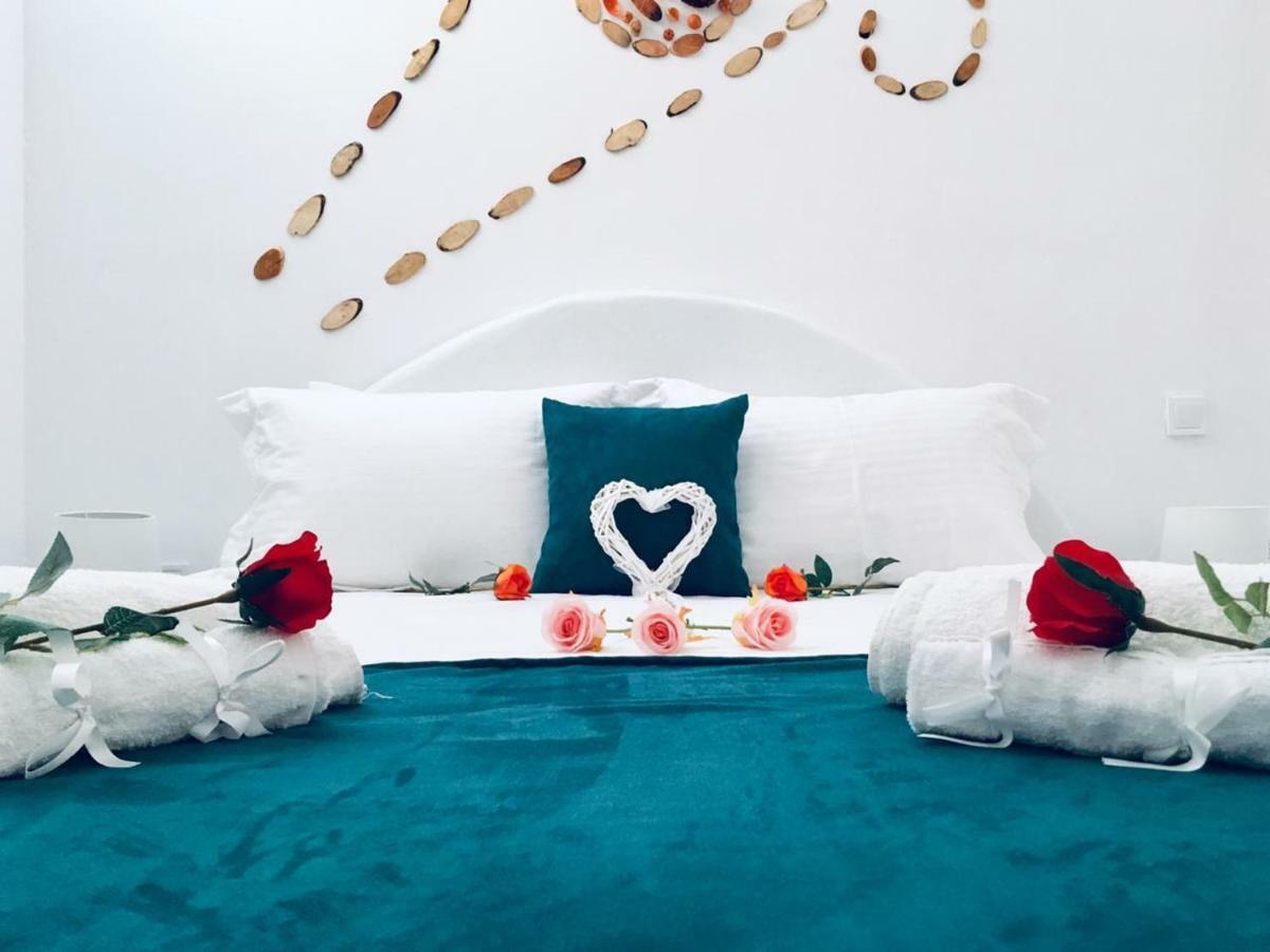 Atlantida Spacious Flat Fira (Santorini)