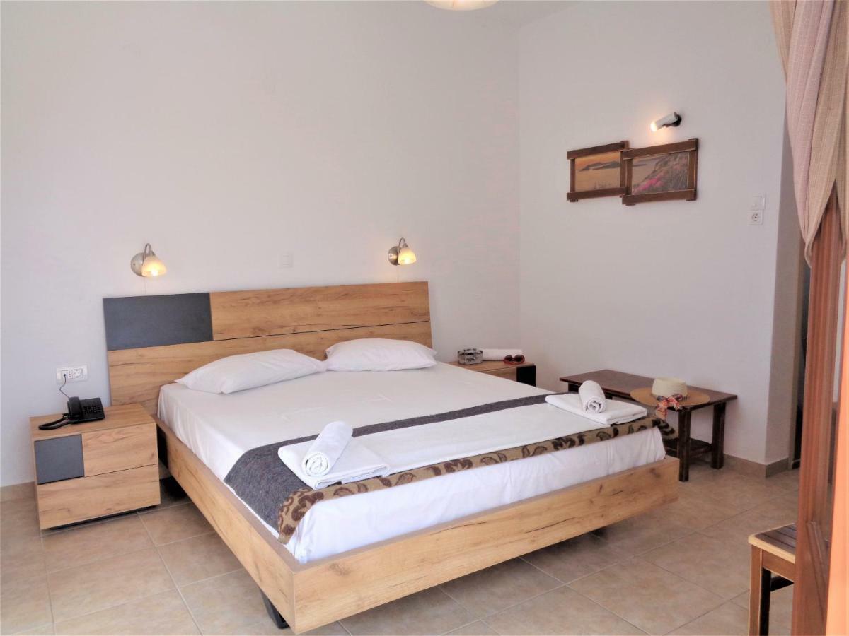 Adamastos 3* Akrotiri (Santorini)