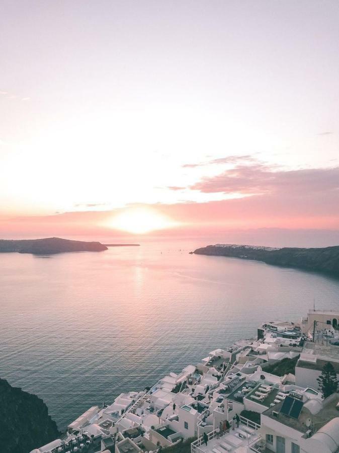 Vallais Imerovigli (Santorini)