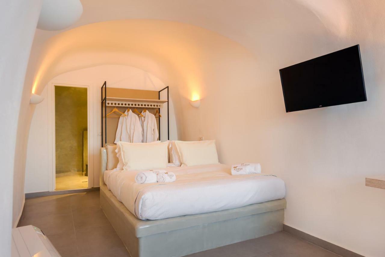 Iriana Suites Apartment Fira (Santorini)