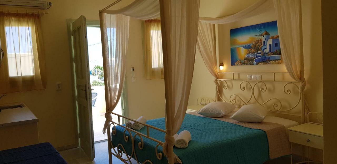 Villa Irini Studios Aparthotel Kamari (Santorini)
