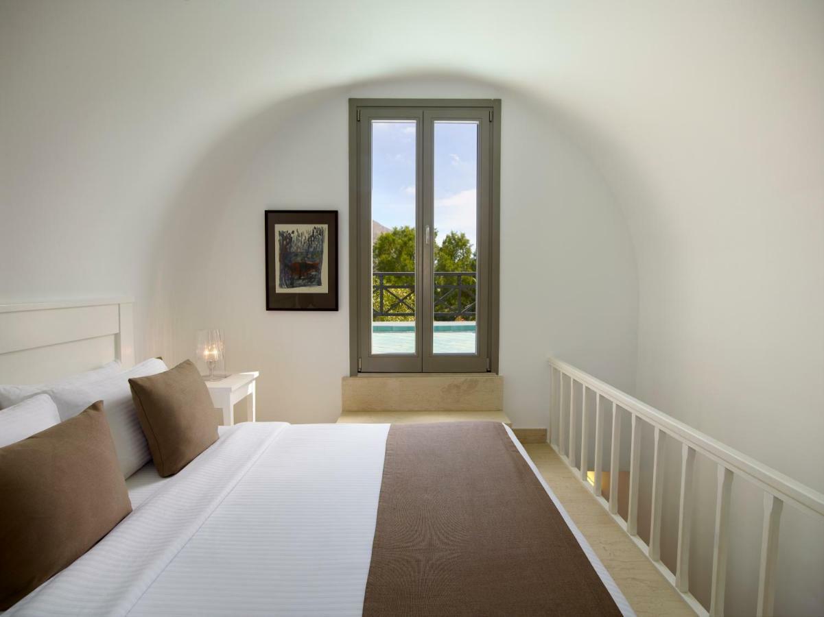 9 Muses Santorini 5* Perivolos (Santorini)