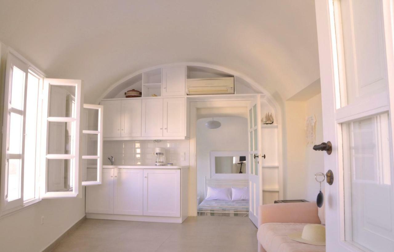 Grand Canava * Oia (Santorini)