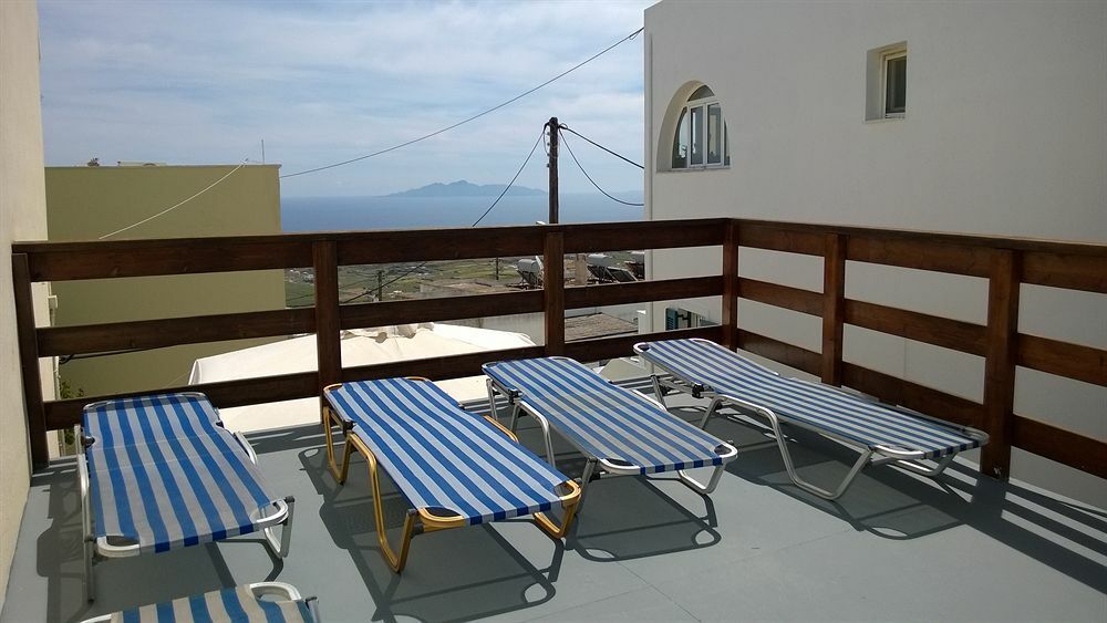 Aparthotel Anemomilos Fira (Santorini)