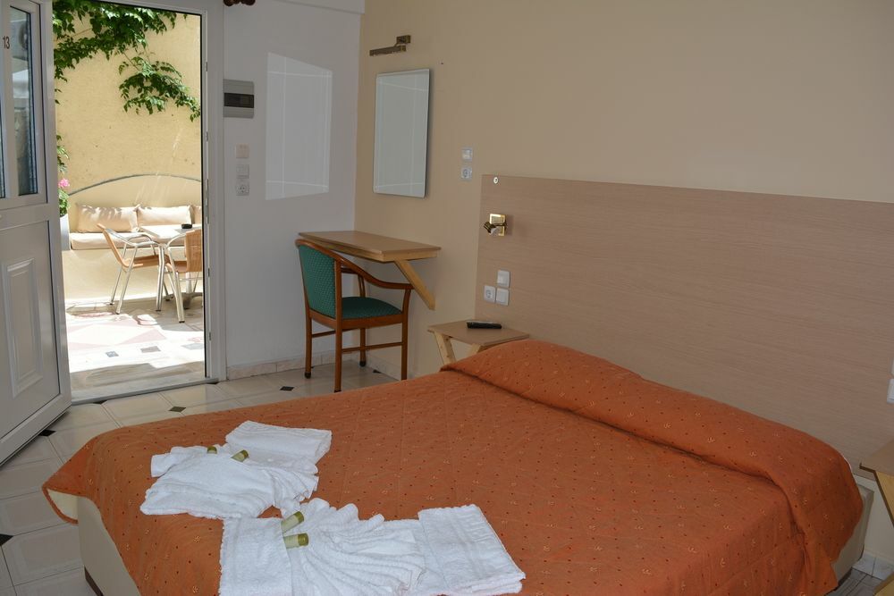 Anemomilos Aparthotel