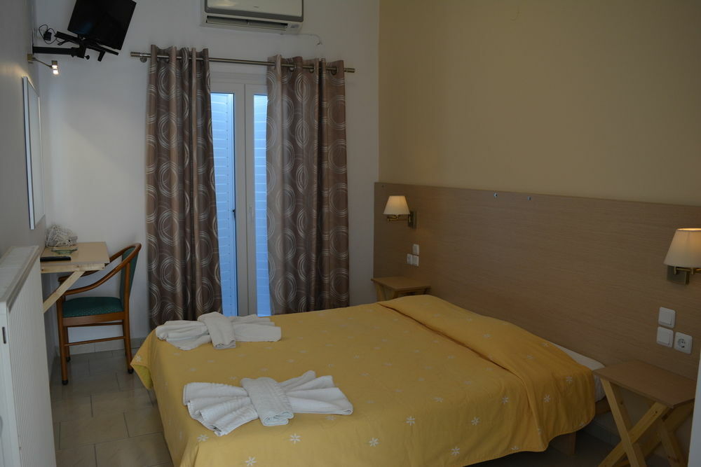 Aparthotel Anemomilos Fira (Santorini)