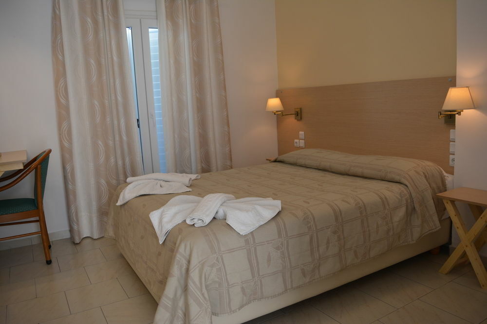 Aparthotel Anemomilos 2*