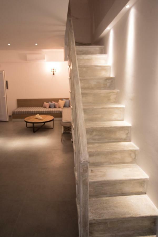 Galaxy Santorini Guest house