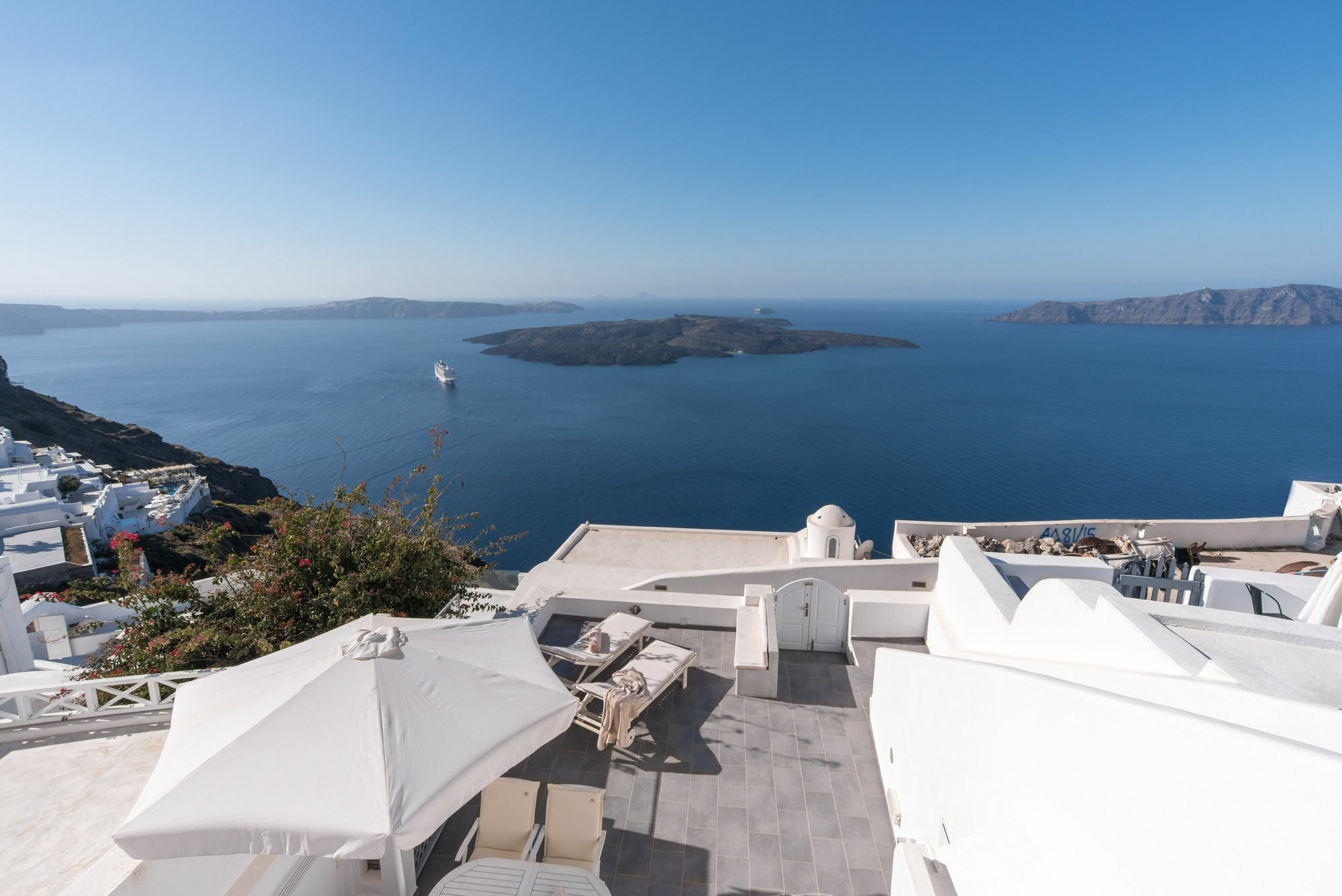 Karpimo Horizon - Caldera View With Private Hot Tub * Firostefani