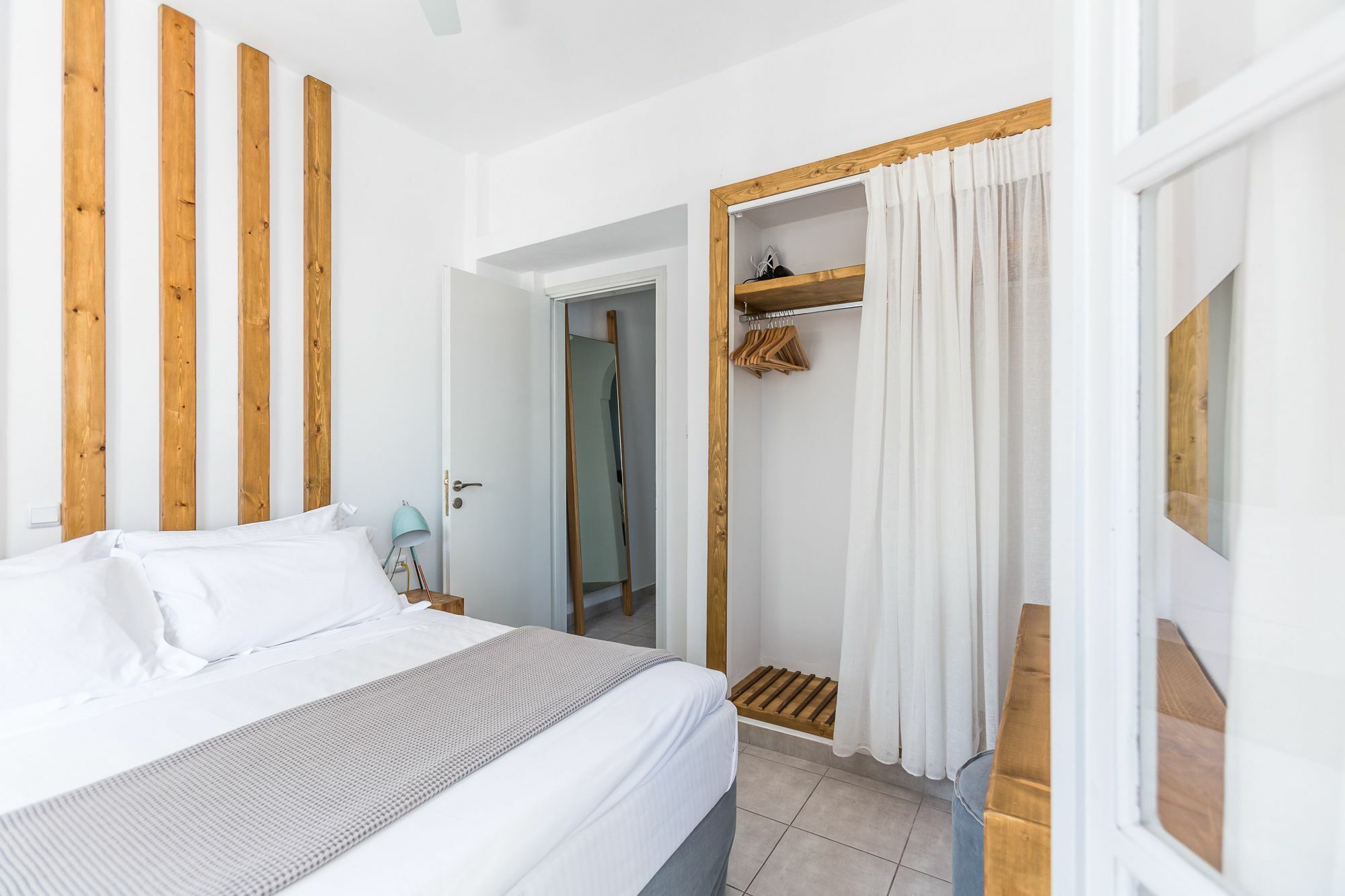 Fanouris Condo - Adults Only