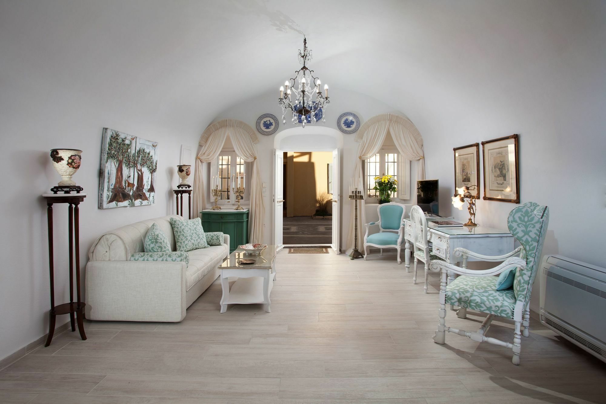 Villa Olive Cave Houses *