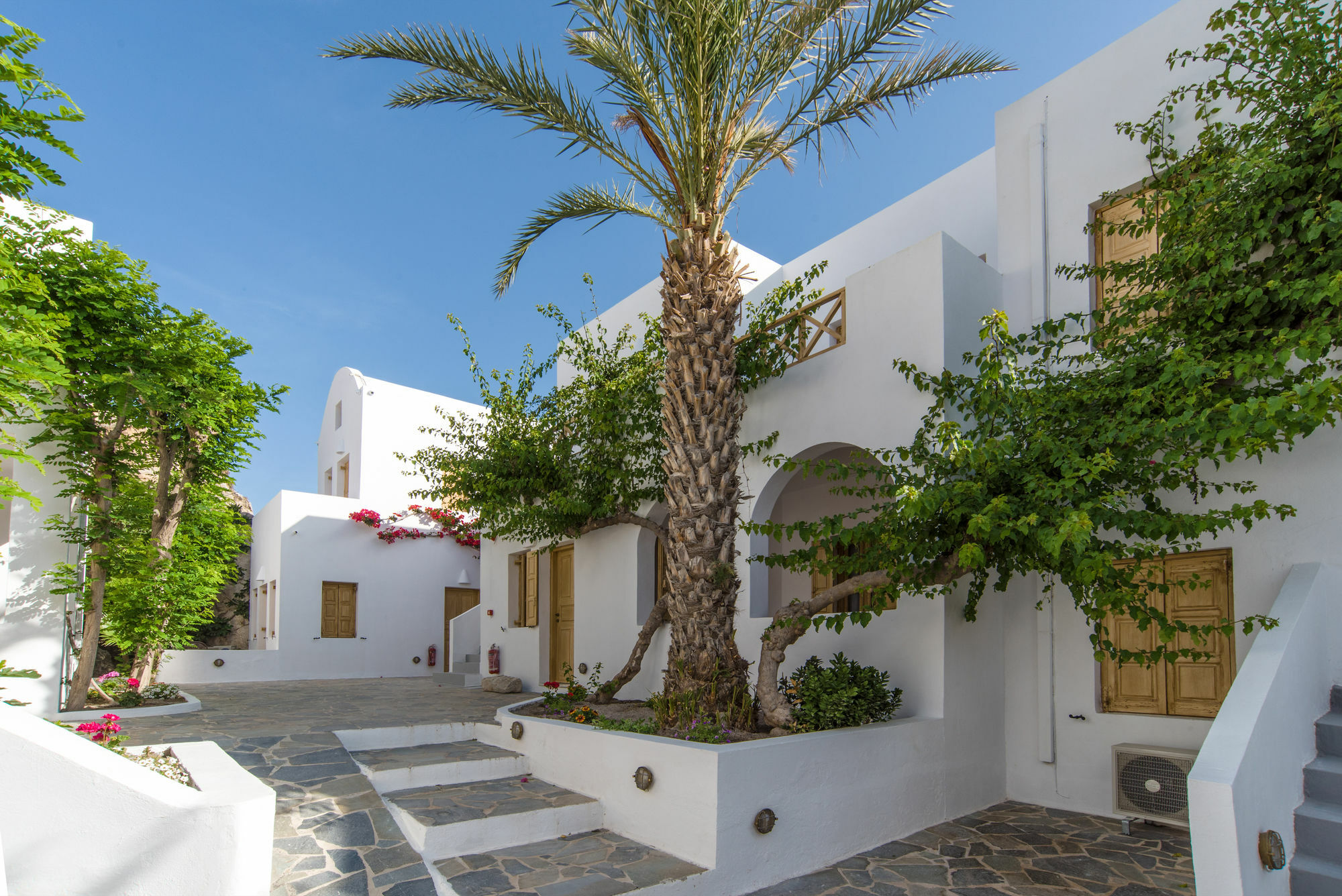 Santorini Crystal Blue 4* Kamari (Santorini)