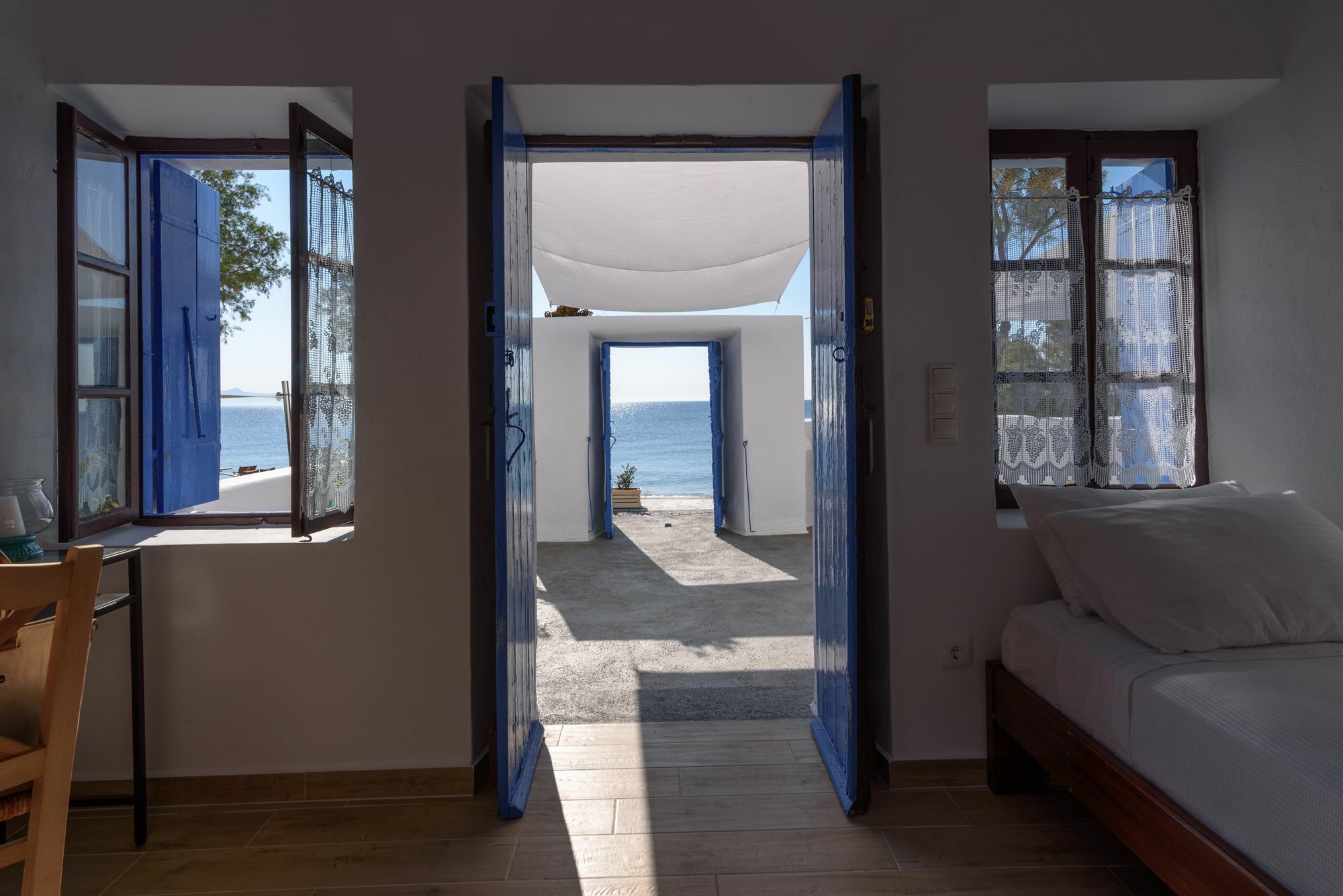 Hotel Santorini Crystal Blue 4*