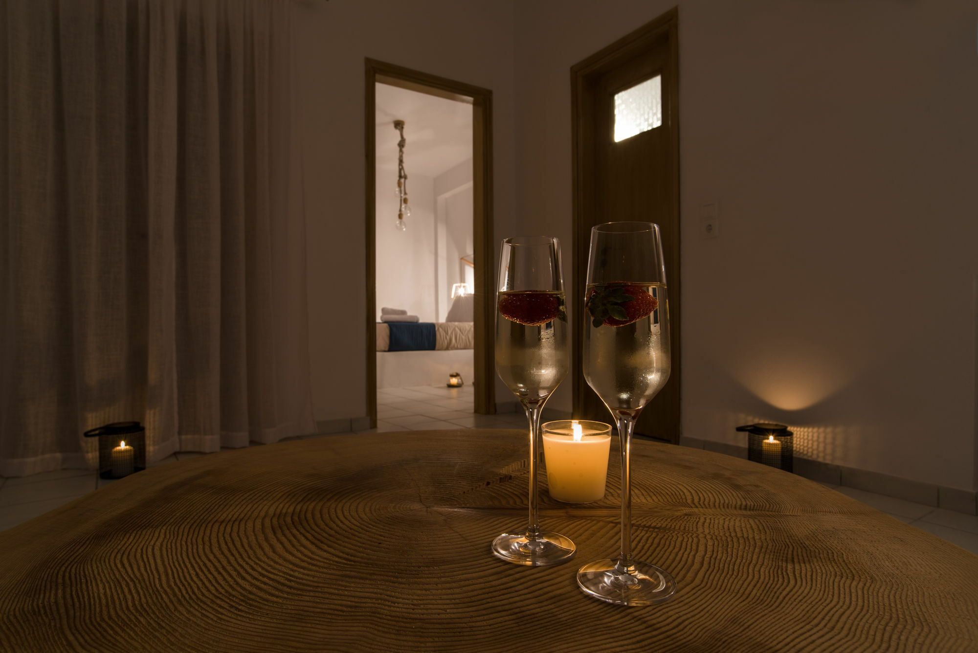 Hotel Santorini Crystal Blue 4*