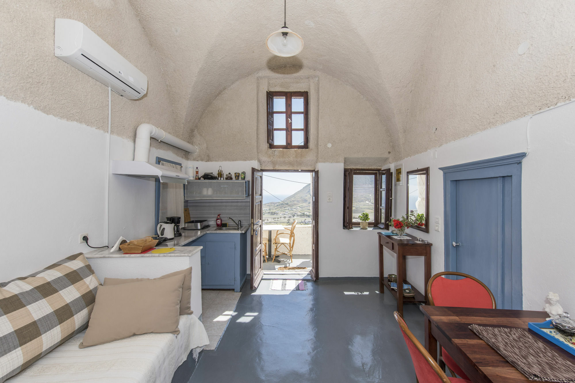 Morning Star Traditional * Pyrgos Kallistis
