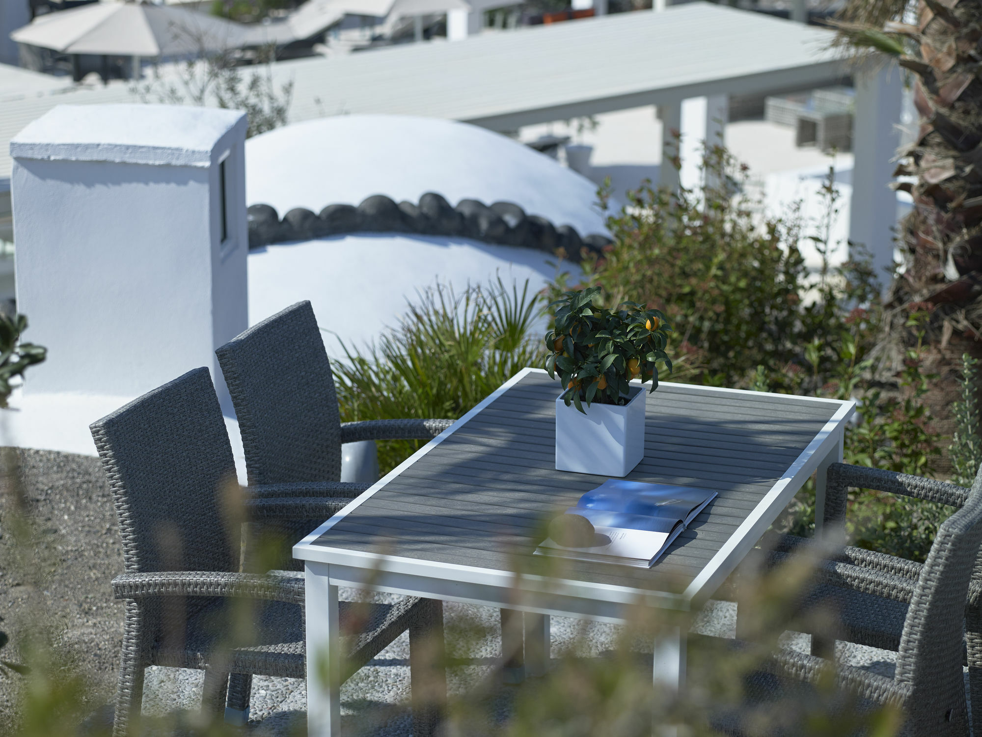 Aurora Luxury Suites Hotel