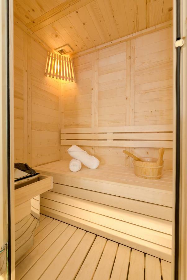 Bed & Breakfast Pasithea 2*