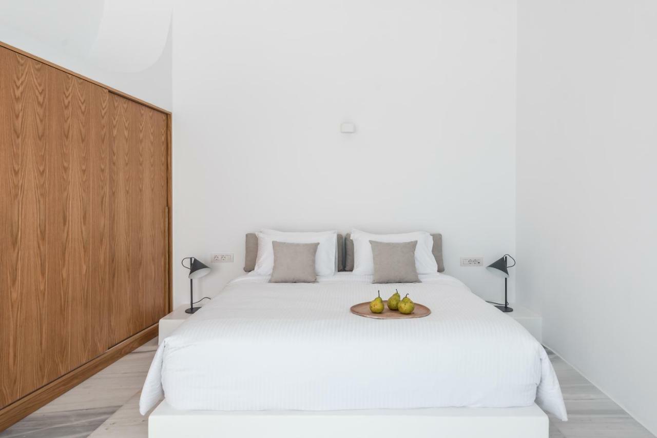 Villa White Ark Fira (Santorini)