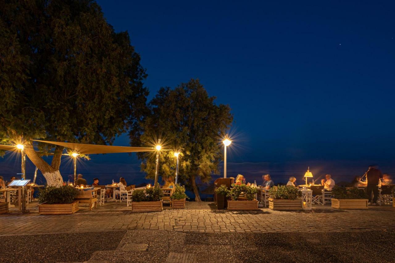 Hotel Santorini Crystal Blue 4*