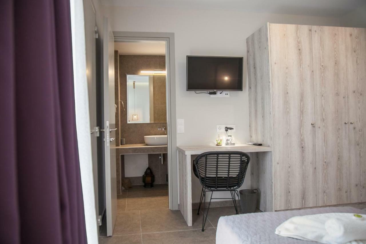 Fomithea 3* Kamari (Santorini)