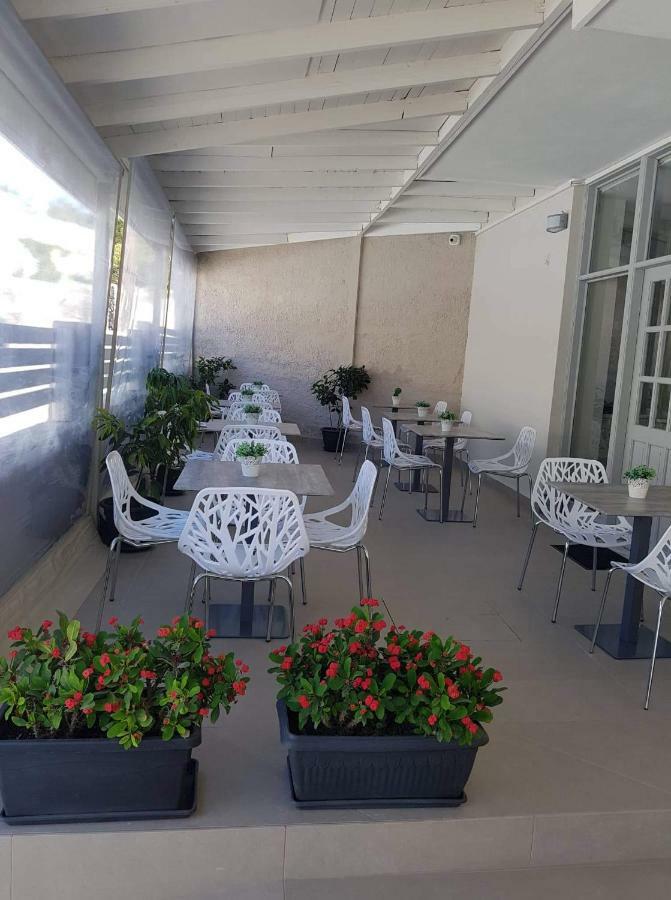 Fomithea Aparthotel