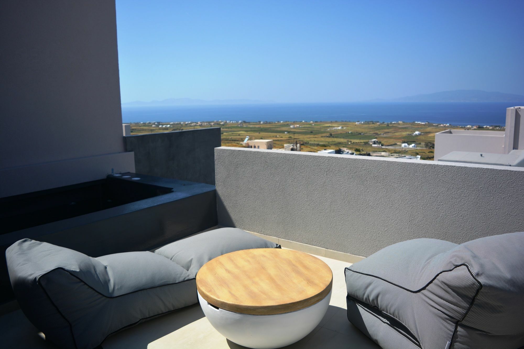 Hotel Elysian Santorini 3*