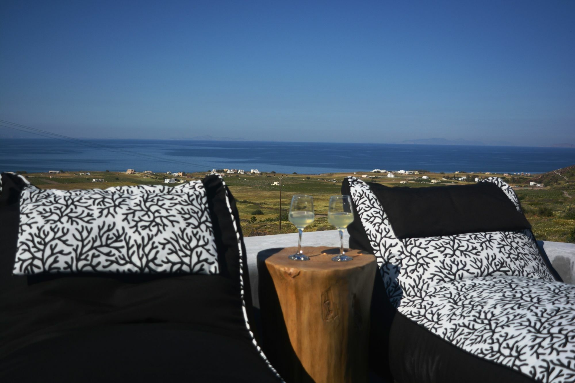 Elysian Santorini Hotel 3*