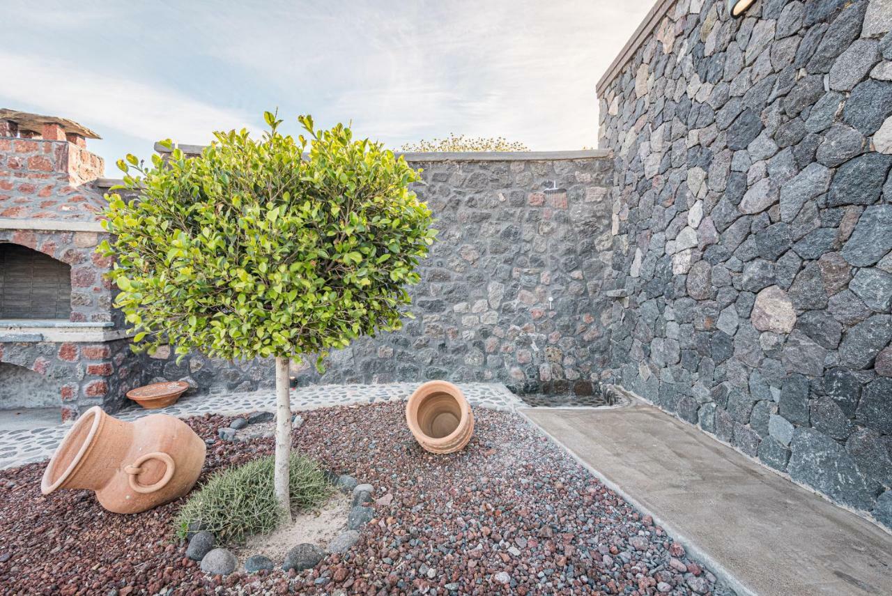 Klimata House - Private Jacuzzi Pool & Bbq Villa Vlychada