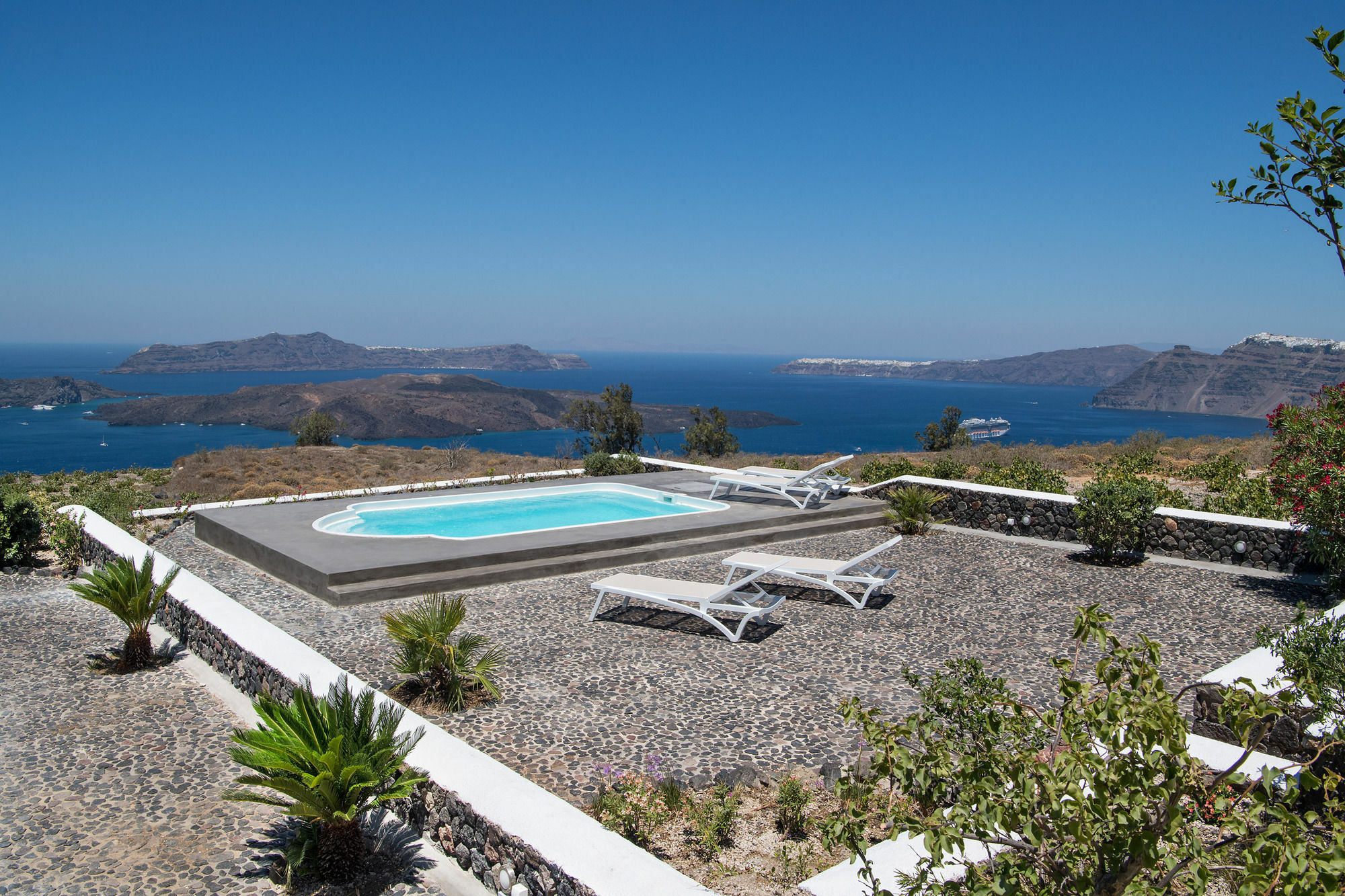 Ananda Retreat