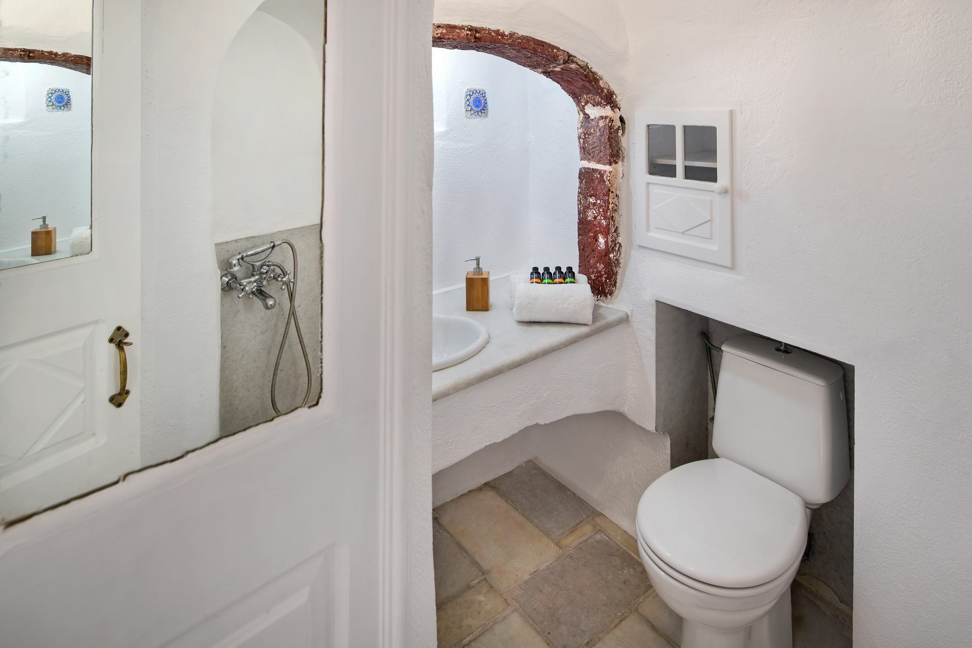 Apartamento Cosmoia Cave House