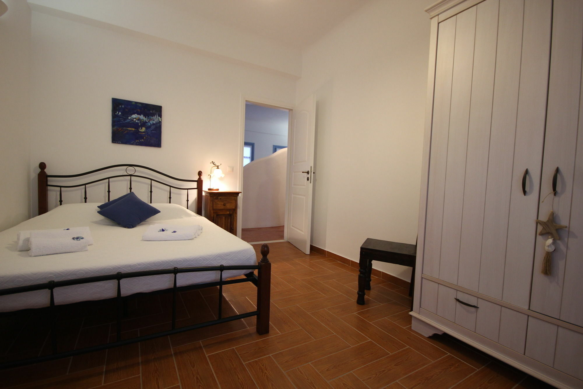 Holiday home Theros Houses Santorini Kamari (Santorini)