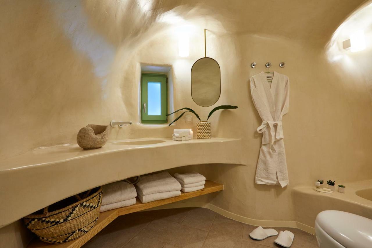 Gitsa Cliff Luxury * Imerovigli (Santorini)