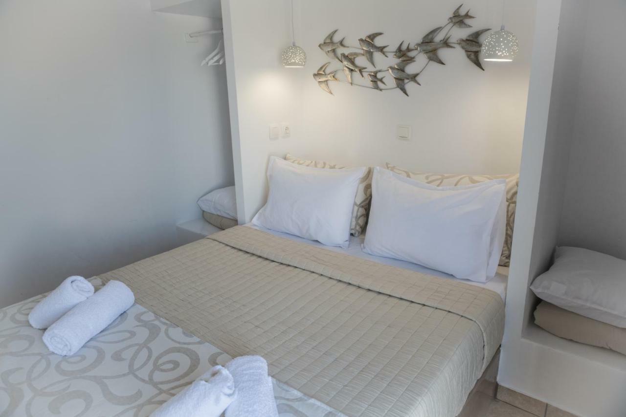 E & E Kamari (Santorini)