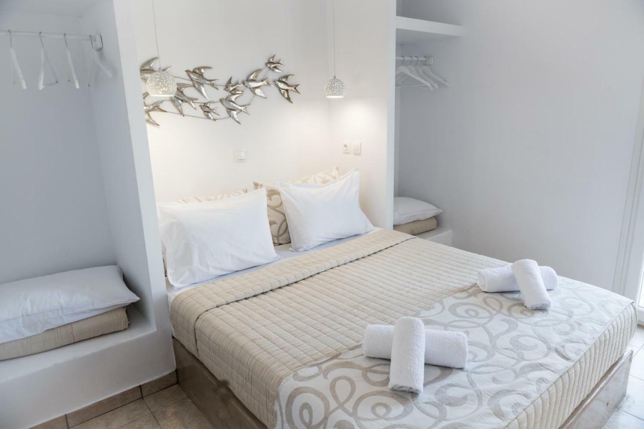 E & E Villa *