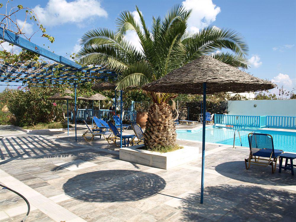 Rivari Santorini 3*