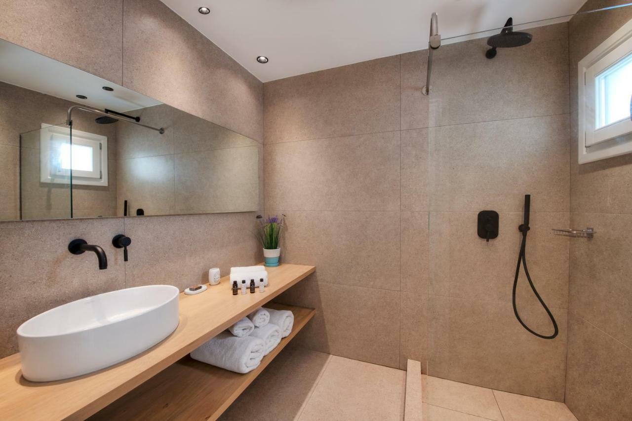 Eucalyptus Hotel 2*