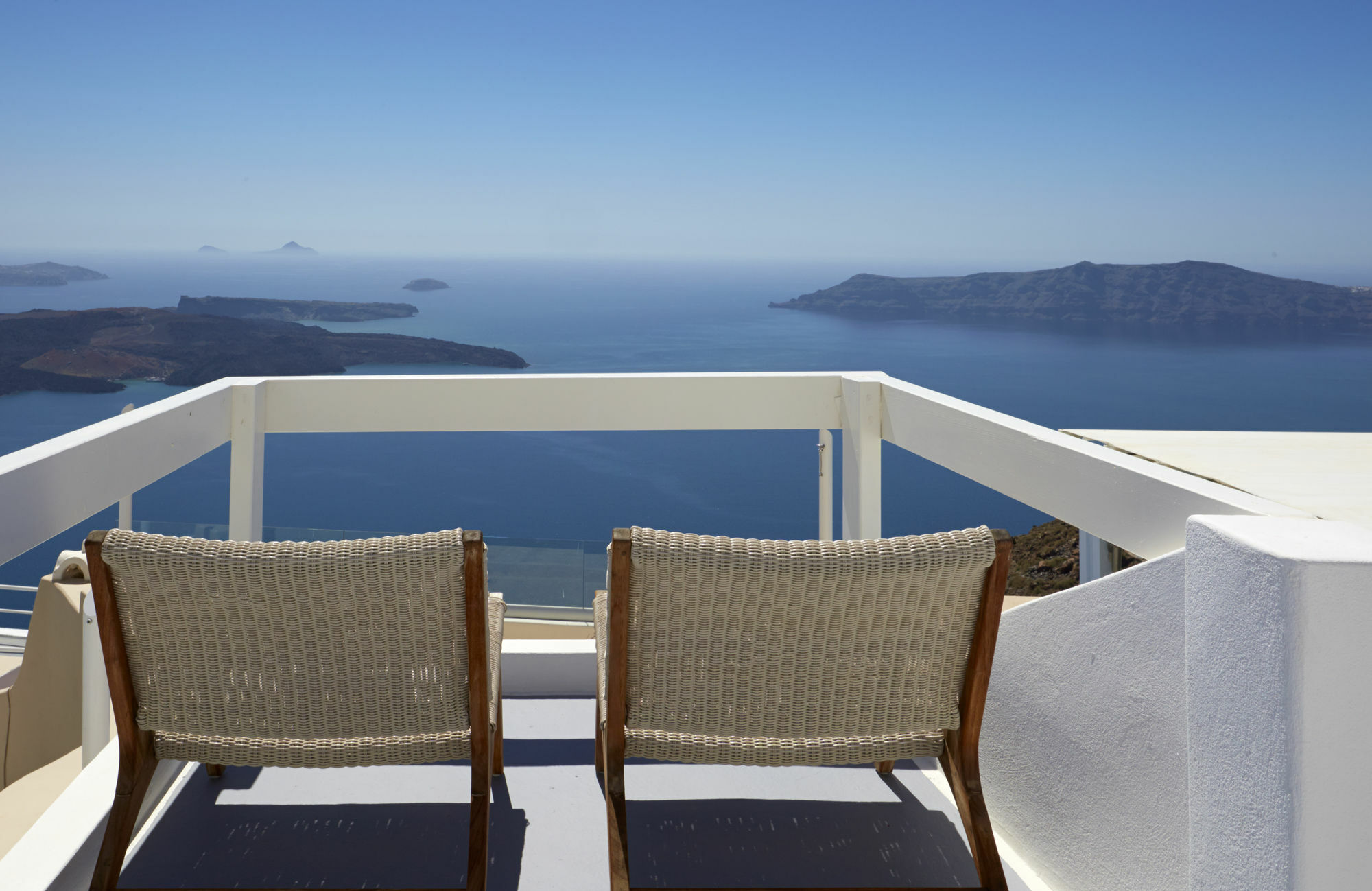 Hotel Whitedeck Santorini 3*