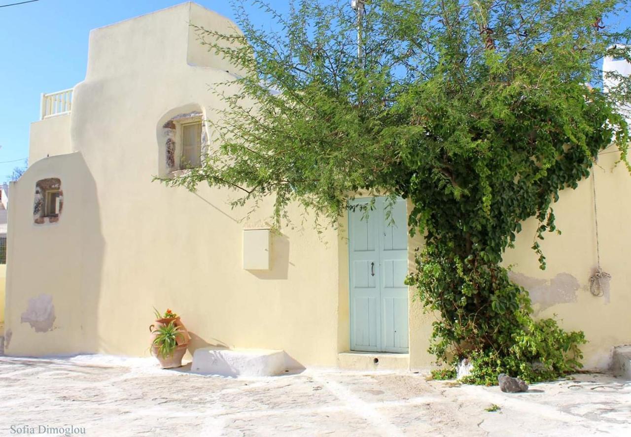 Nalas Casa de férias Emporio (Santorini)