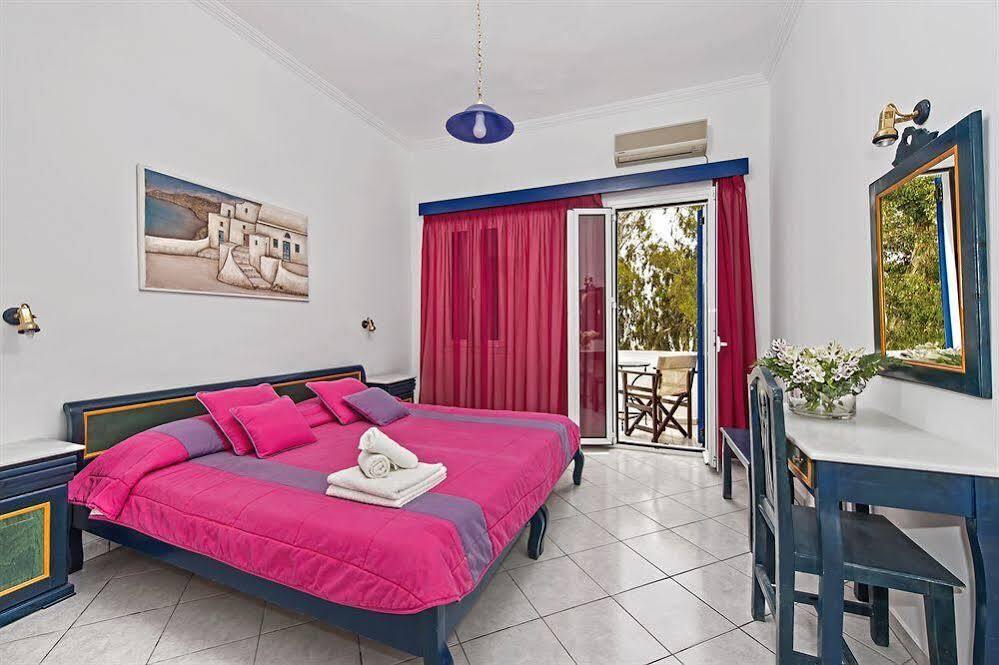 Eucalyptus Hotel Messaria (Santorini)