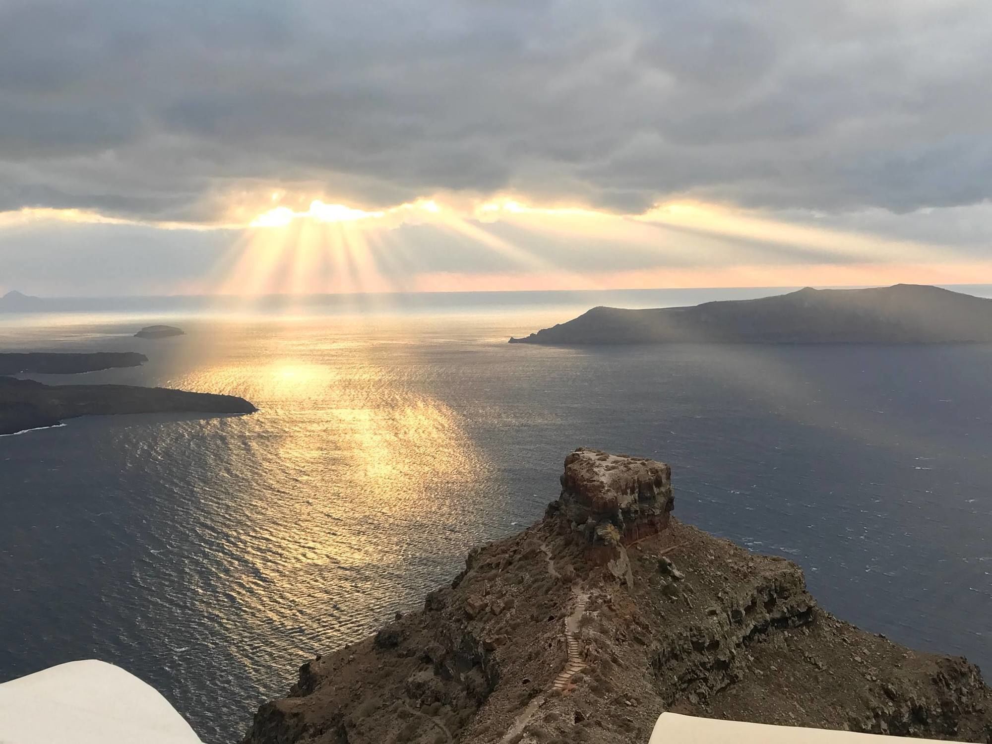 Hotel On The Cliff