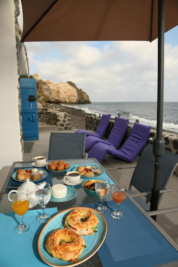 Serenity Blue Akrotiri (Santorini)