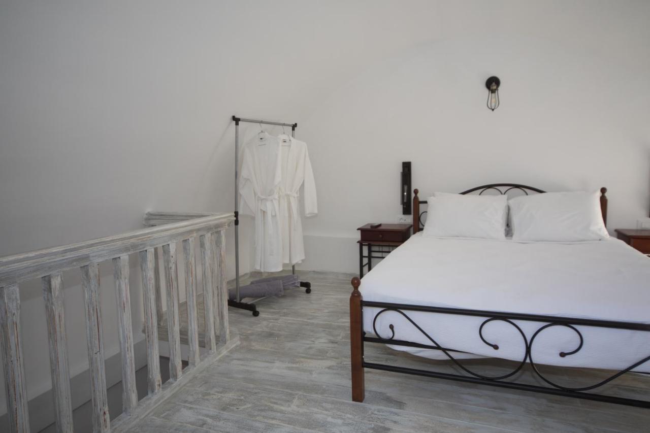 Galaxy Santorini Guest house 3*