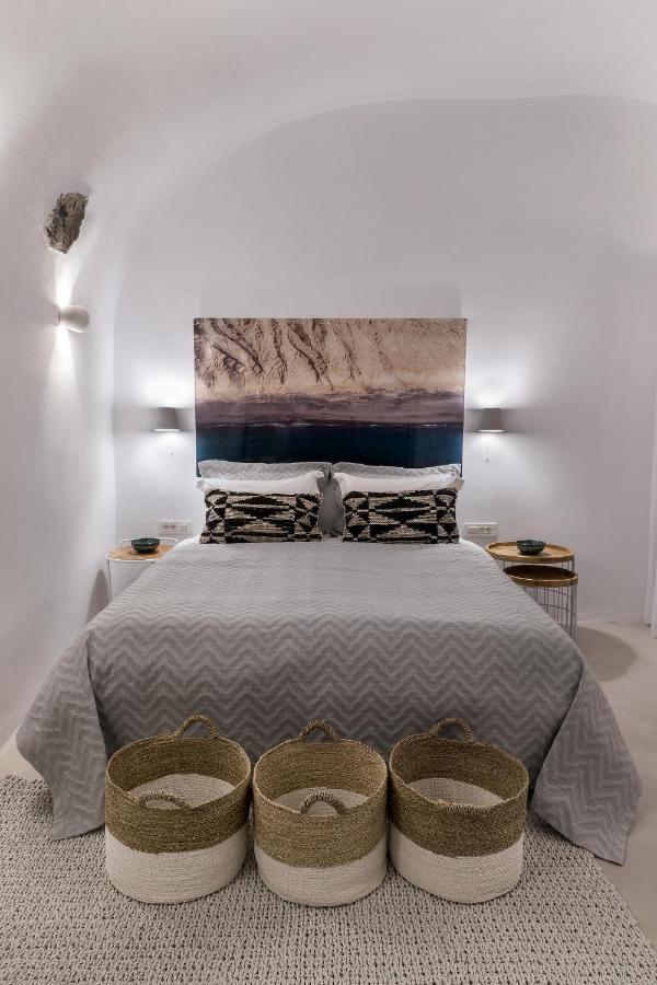 3 Caves By Caldera