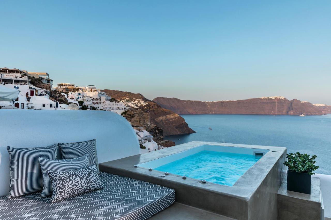 Villa 3 Caves By Caldera *