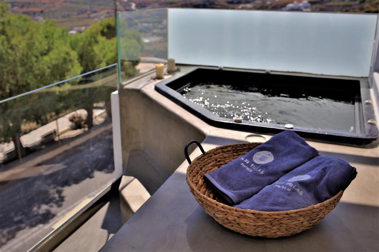 A Lux Santorini Exo Gonia