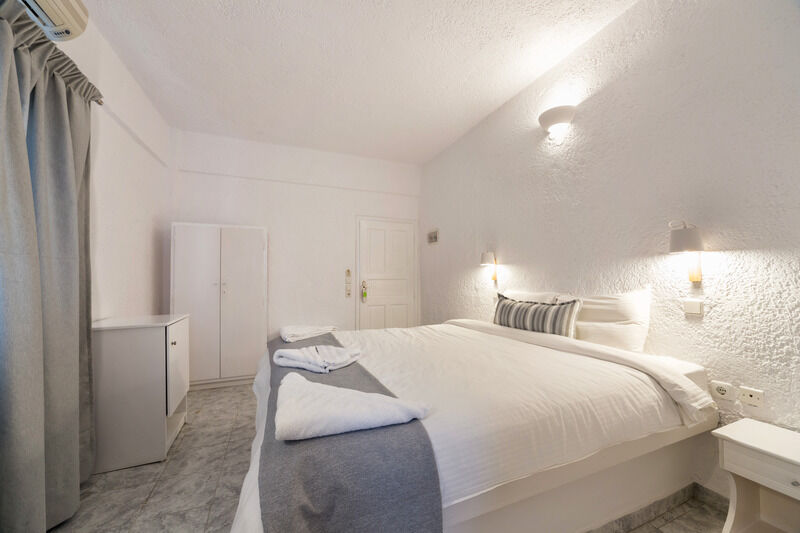 Hotel Artemis Megalochori (Santorini)
