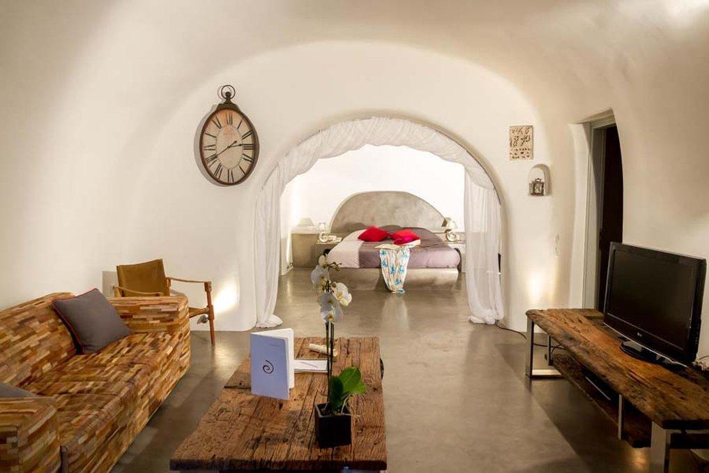 Andronis Honeymoon Hotel 3*