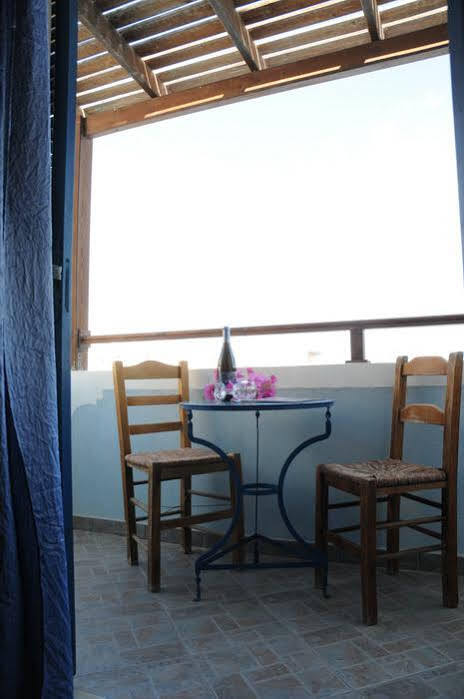 Eleftheria Aparthotel 3*