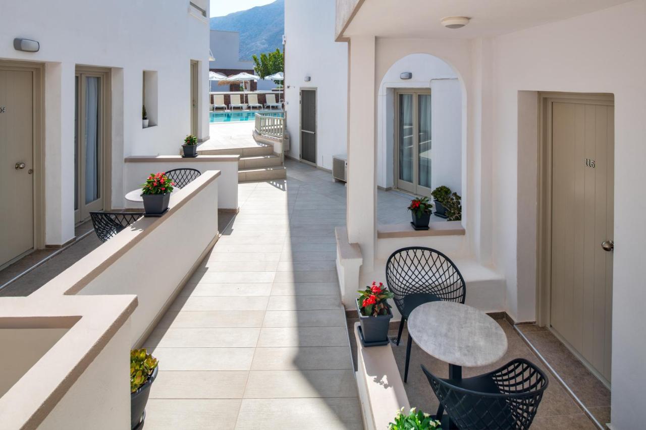 Aparthotel Fomithea Kamari (Santorini)